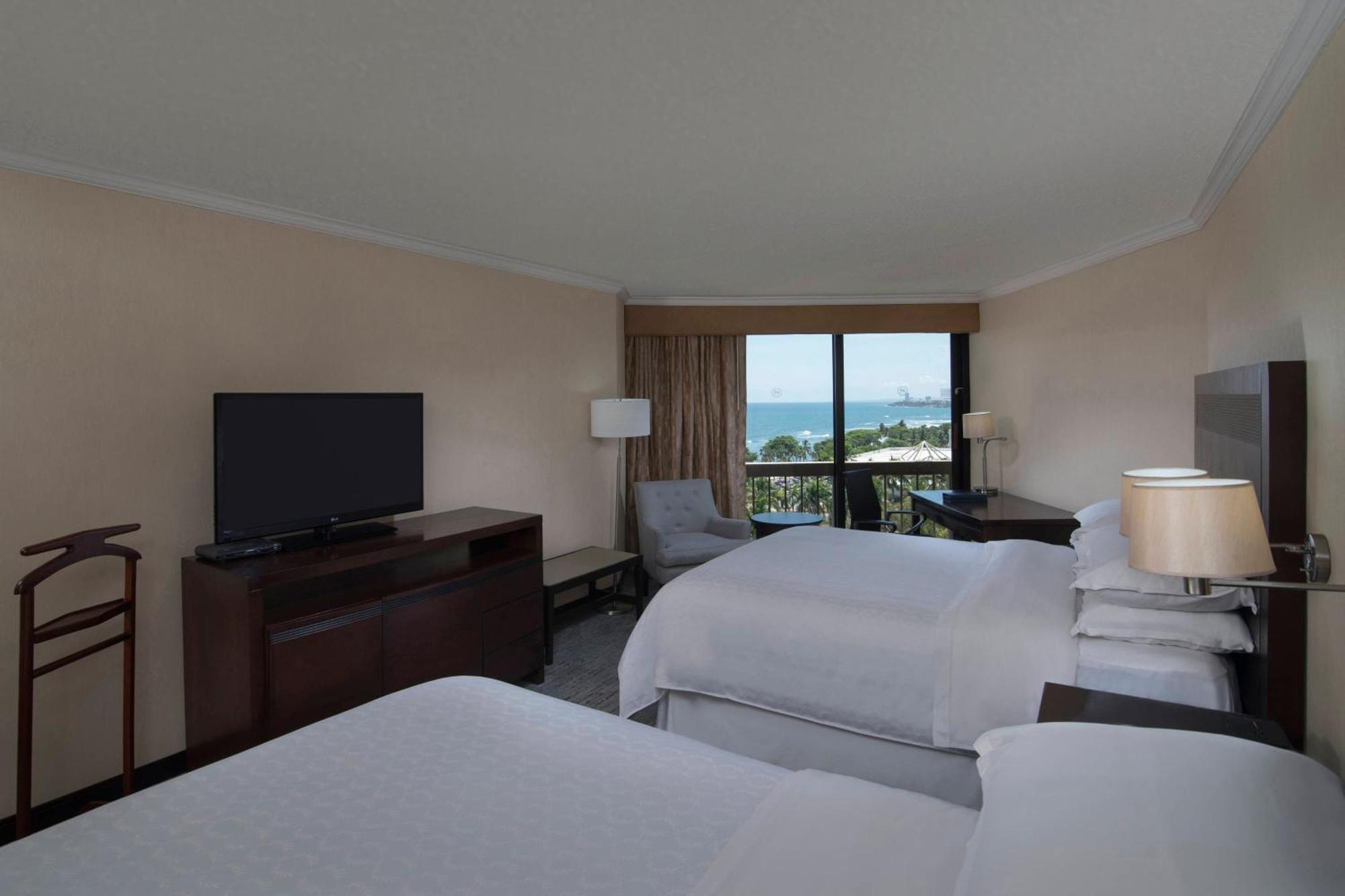 Chambre Plus Spacieuse avec 2 Lits Queen-Size - Vue sur Océan